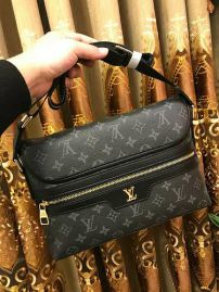 Picture of LV Mens Bags _SKUfw107709481fw